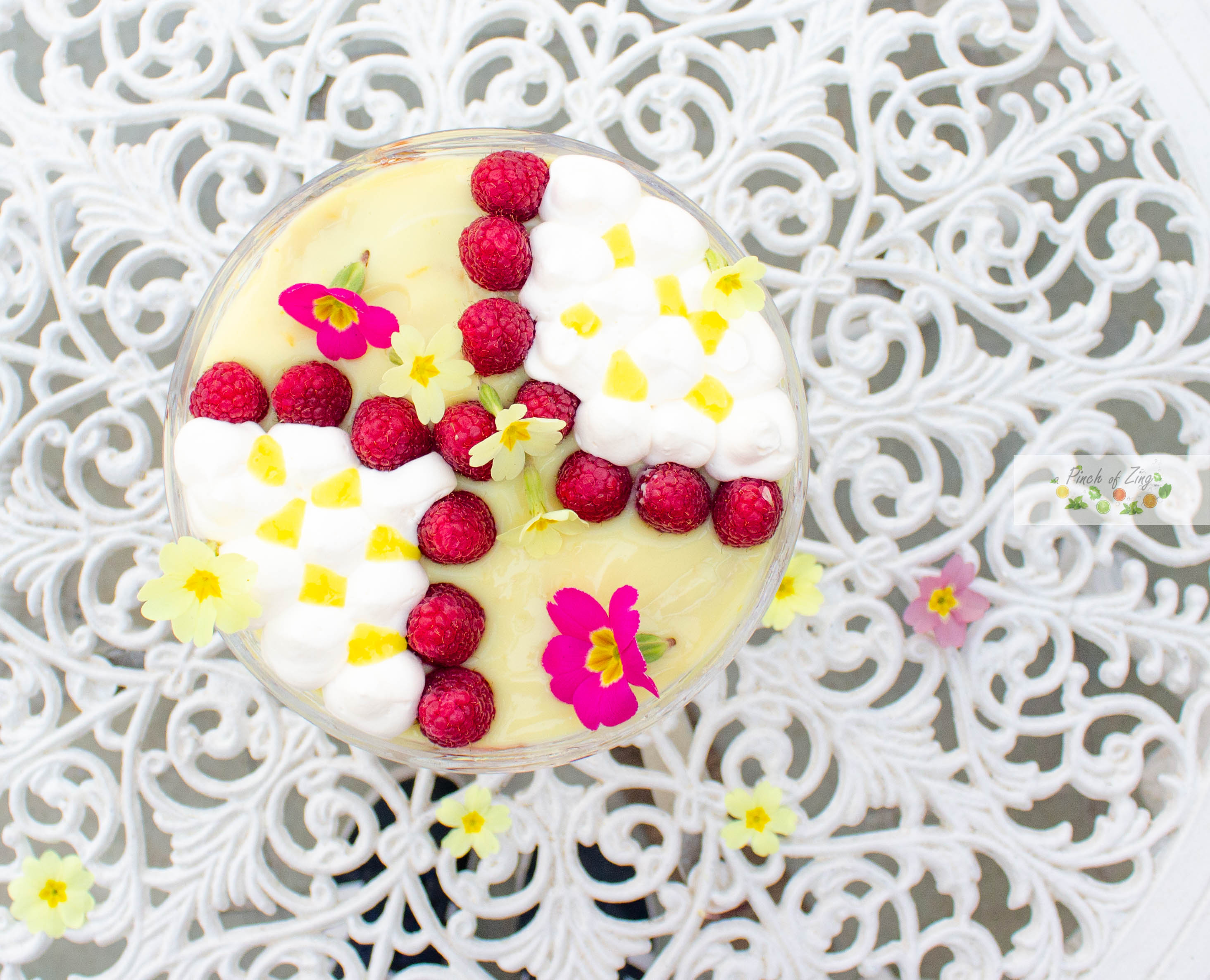 Gin, lemon and raspberry trifle (Vegan)